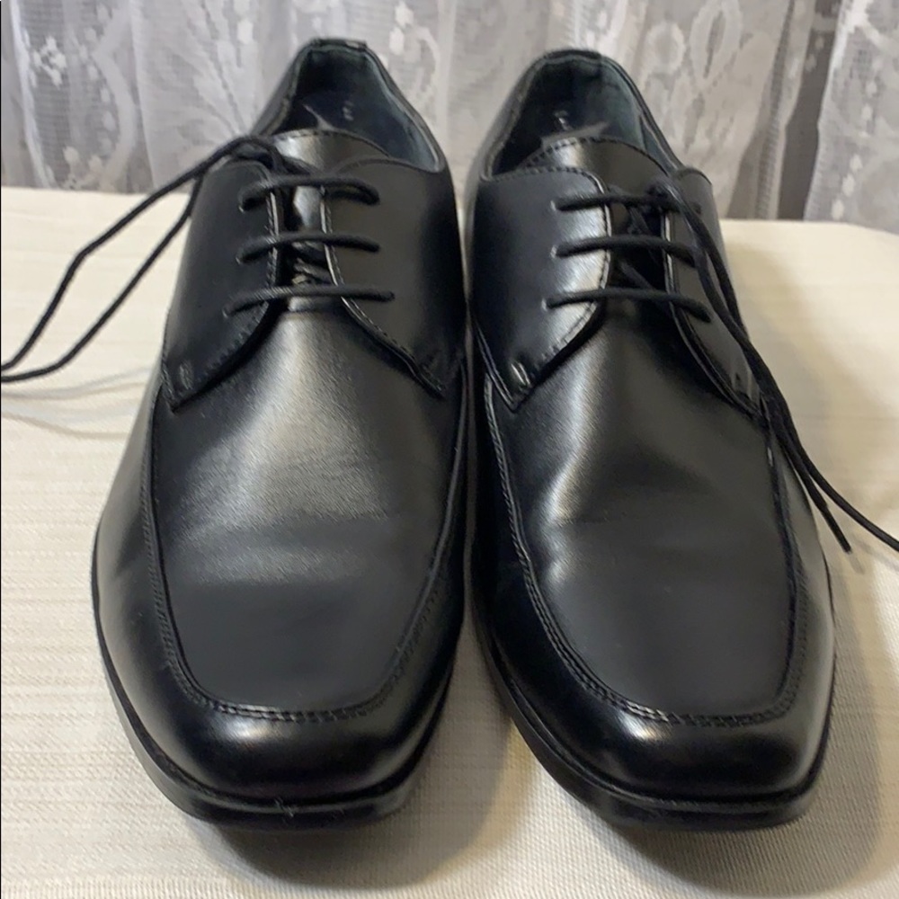 Perry Ellis Joey Wide Black Dress Shoes, Size 10.5